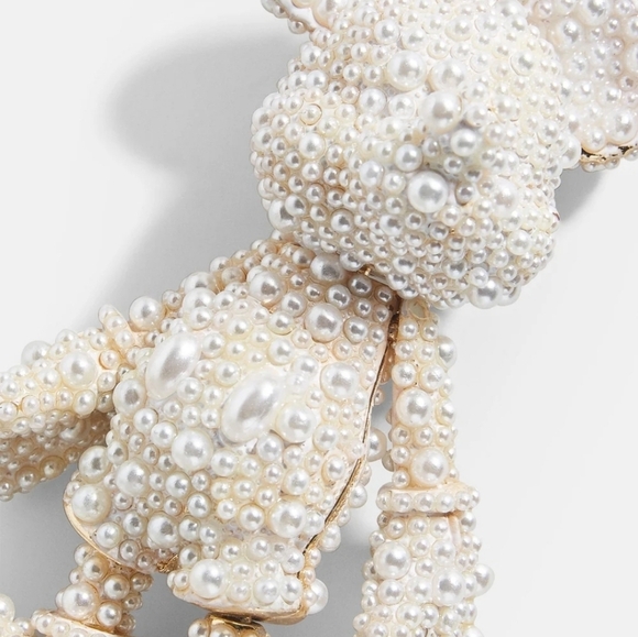 🔹️BAUBLEBAR🔹️ x  Disney Mickey Mouse Simulated Pearl Bag Charm NIB - Picture 4 of 6